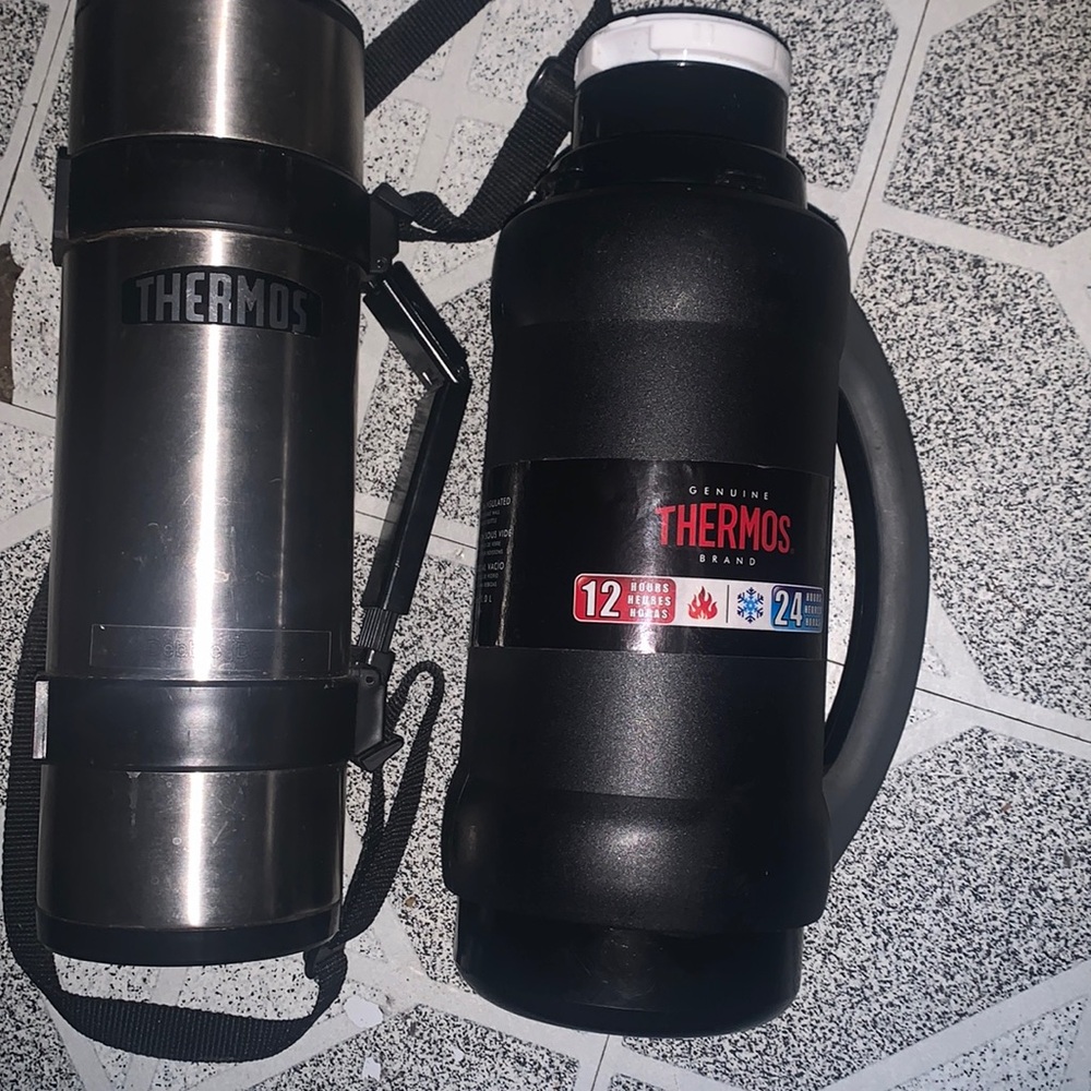 2 thermos water bottles